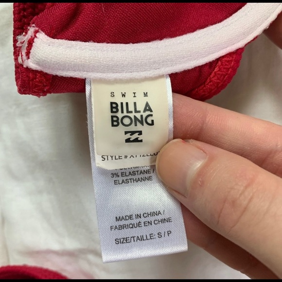 BILLABONG Red Pin Up Bikini Top - Picture 4 of 4